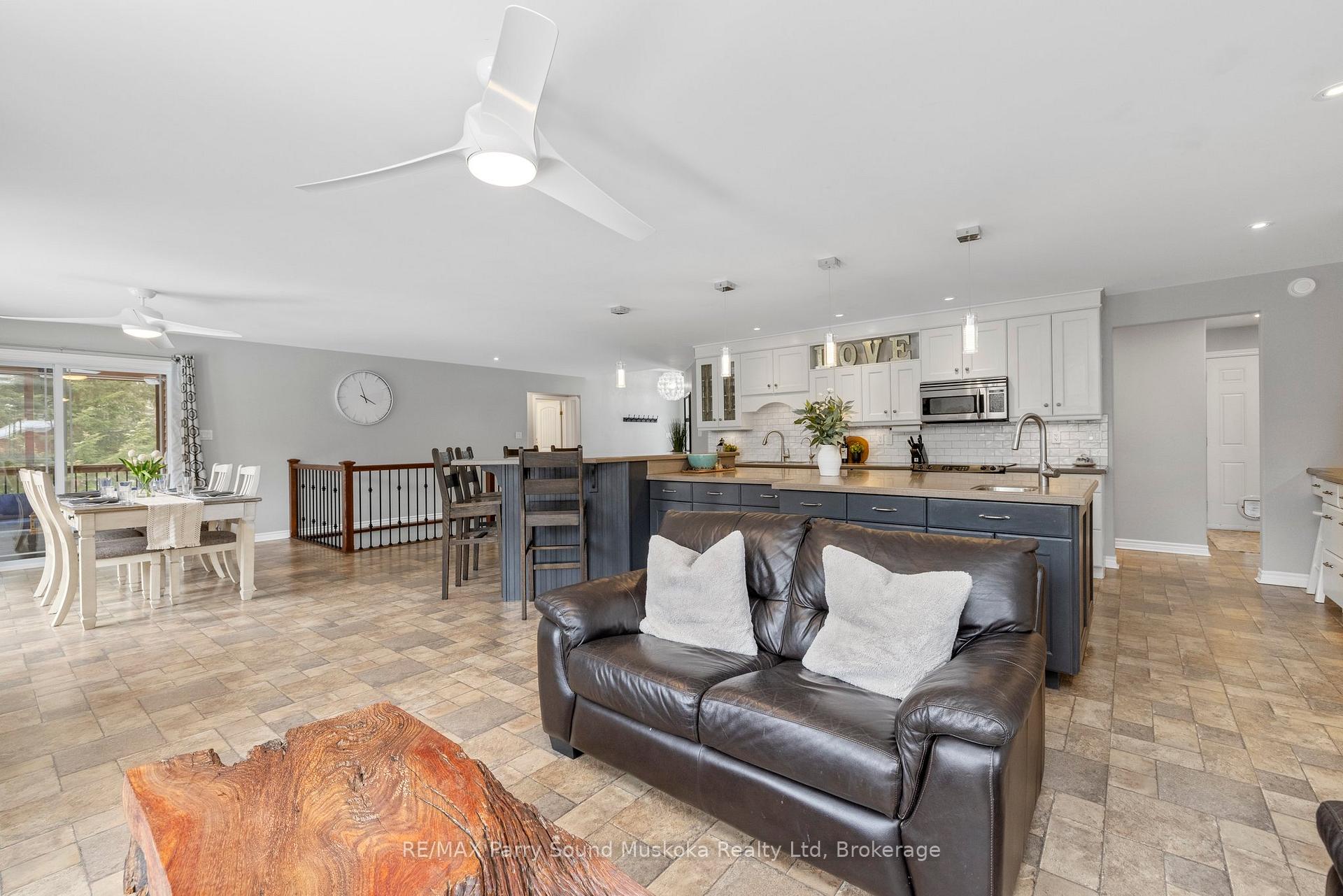 Photo 12 of 13 Lake Forest Drive, McDougall — HOMEH