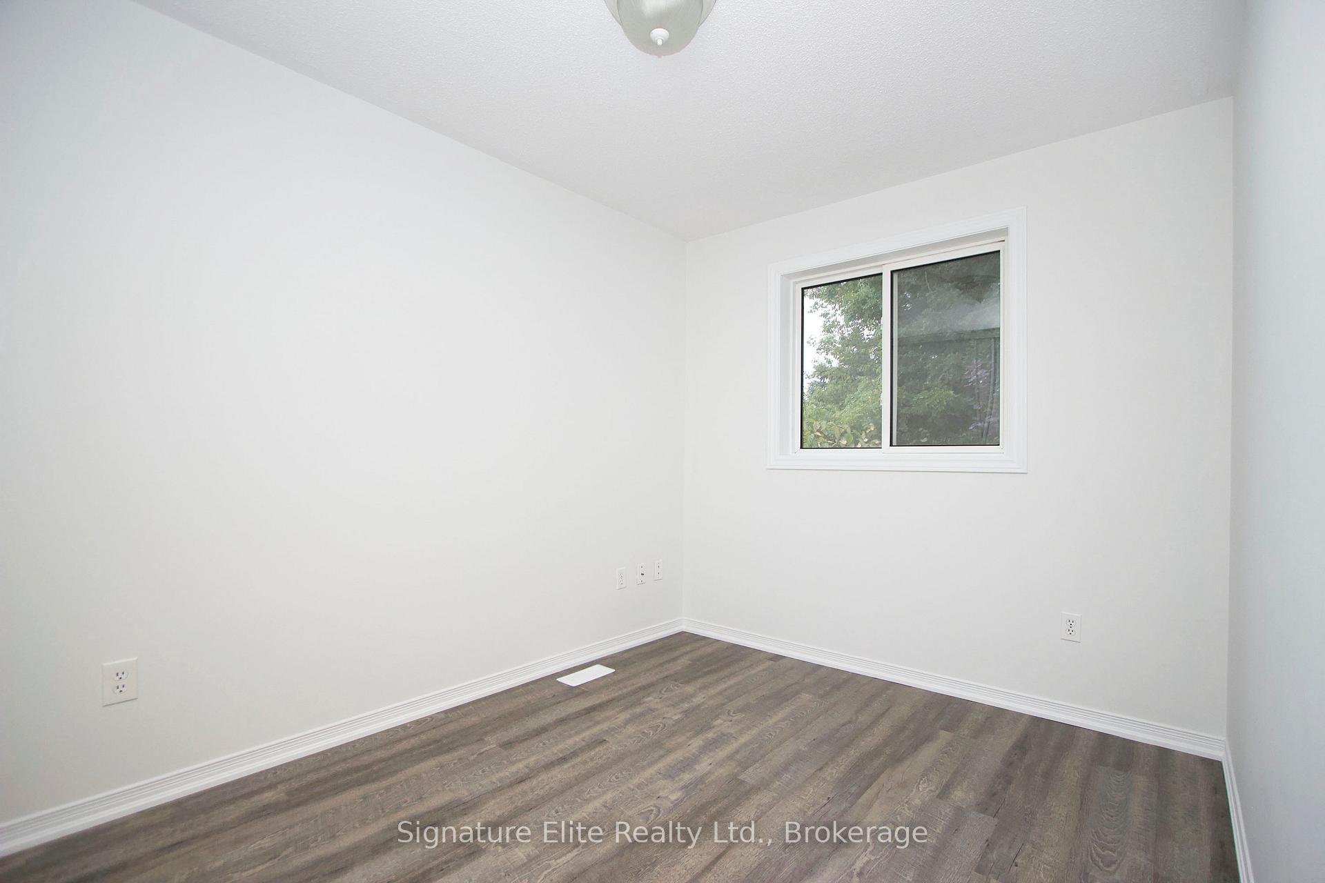 Photo 9 of 45 Mcfeeters Crescent, Clarington, Bowmanville — HOMEH