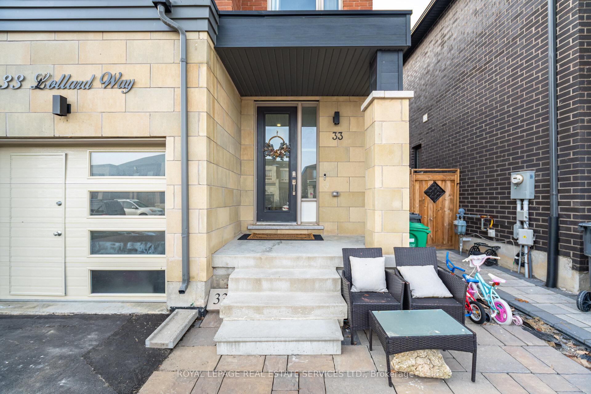 Photo 4 of 33 Lollard Way, Brampton, Bram West — HOMEH