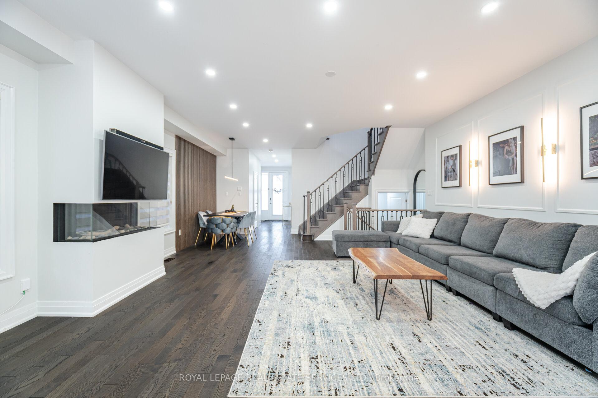 Photo 13 of 33 Lollard Way, Brampton, Bram West — HOMEH