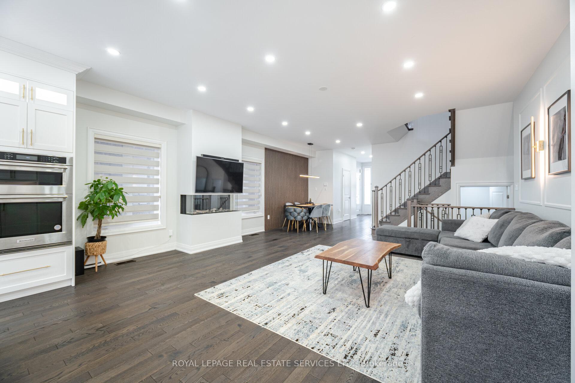 Photo 14 of 33 Lollard Way, Brampton, Bram West — HOMEH