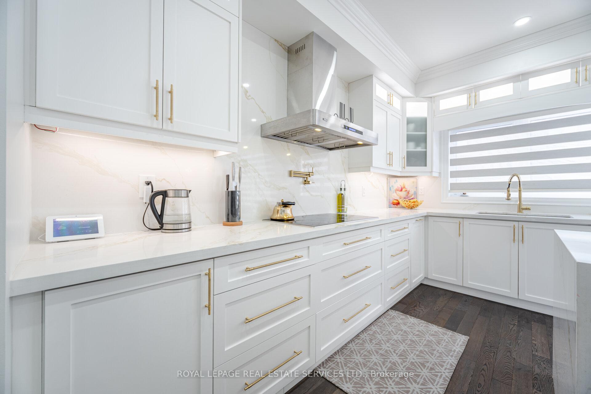 Photo 19 of 33 Lollard Way, Brampton, Bram West — HOMEH