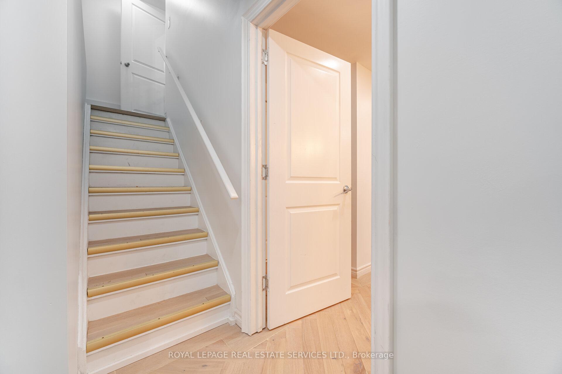 Photo 38 of 33 Lollard Way, Brampton, Bram West — HOMEH