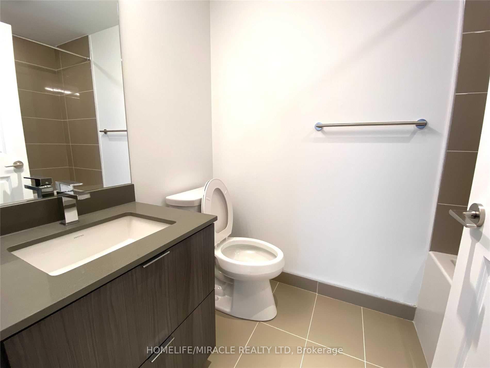 Photo 12 of Unit 5304, 395 Bloor Street E, Toronto, North St. James Town — HOMEH
