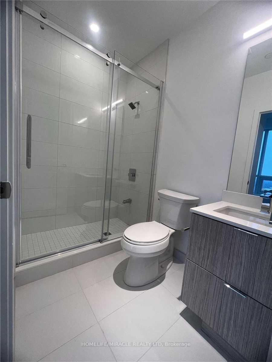 Photo 14 of Unit 5304, 395 Bloor Street E, Toronto, North St. James Town — HOMEH