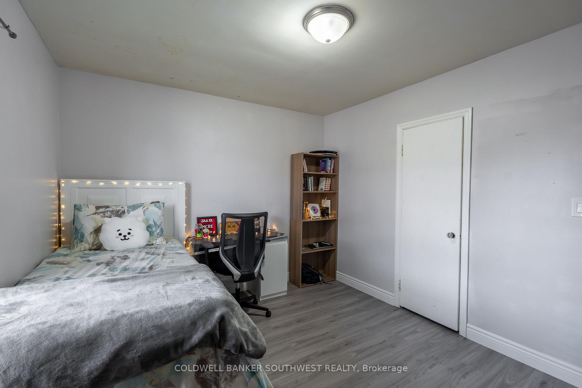 Photo 11 of 42 Warwick Drive, Chatham-Kent, Wallaceburg — HOMEH