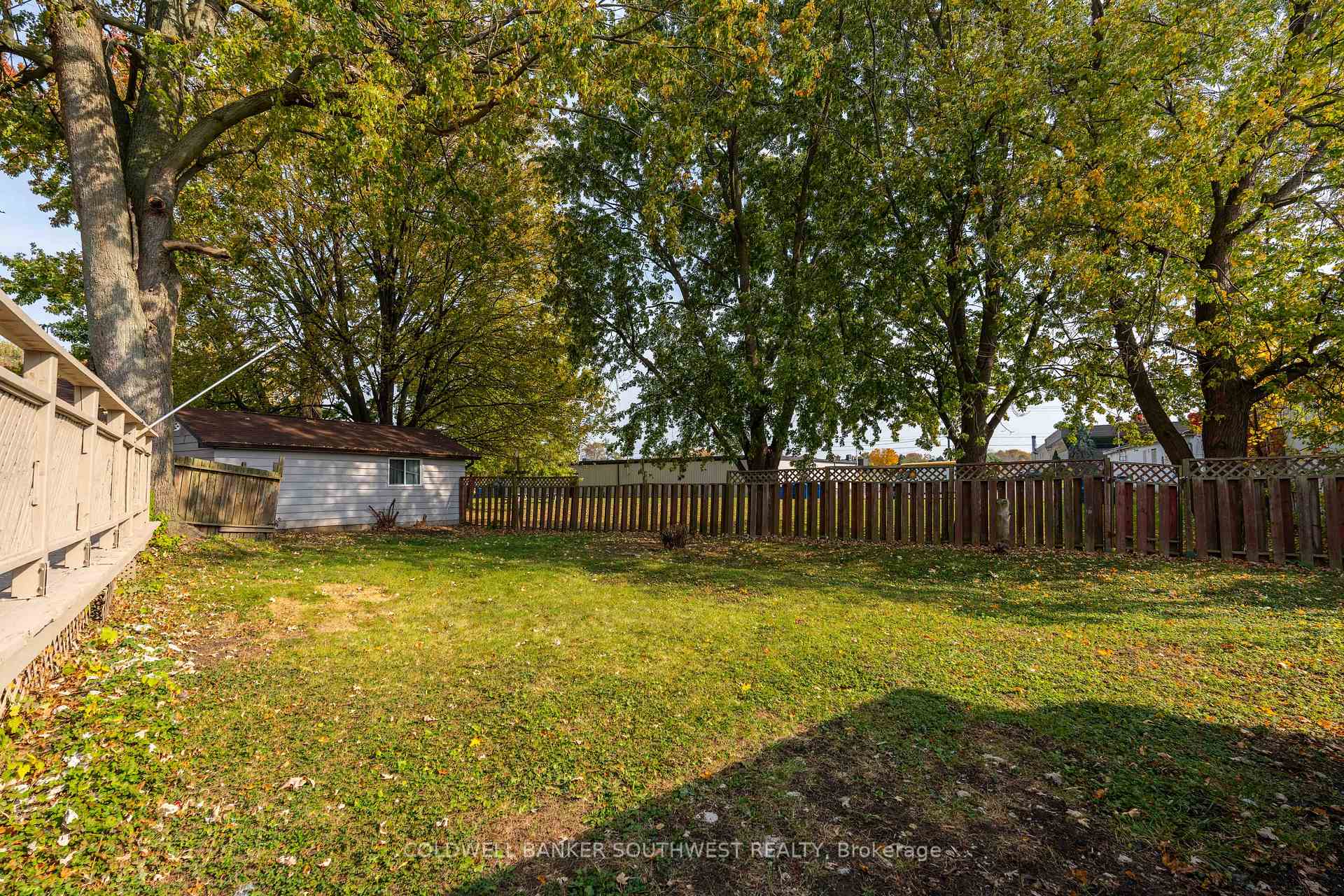 Photo 26 of 42 Warwick Drive, Chatham-Kent, Wallaceburg — HOMEH