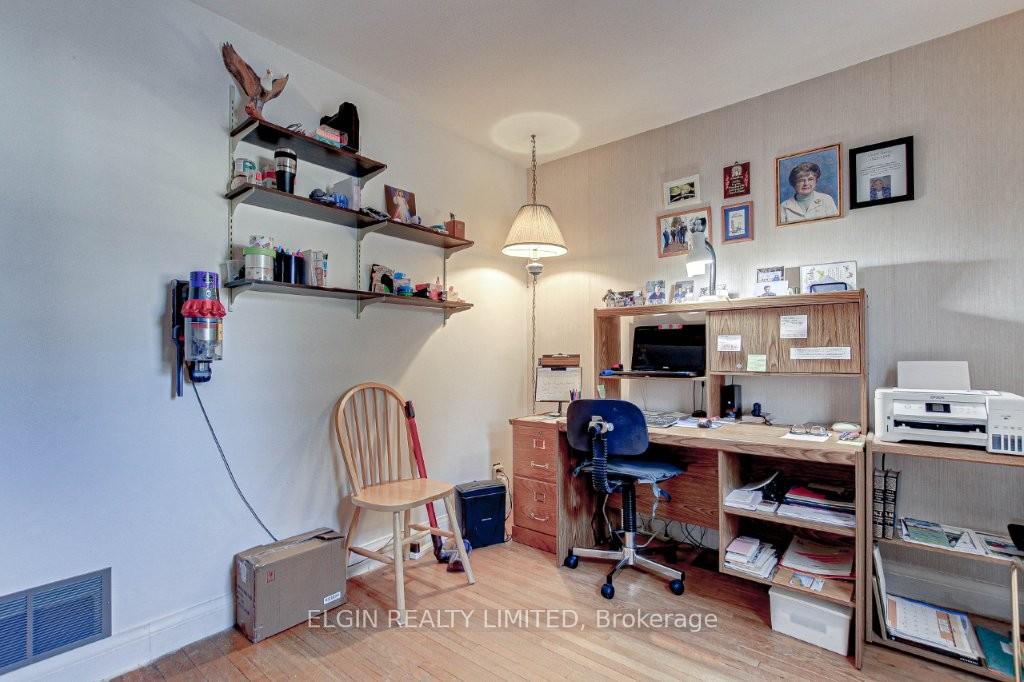 Photo 10 of 128 Myrtle Street, St. Thomas — HOMEH