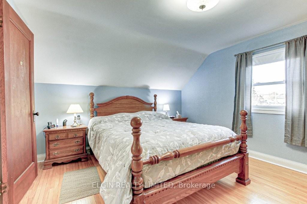 Photo 16 of 128 Myrtle Street, St. Thomas — HOMEH