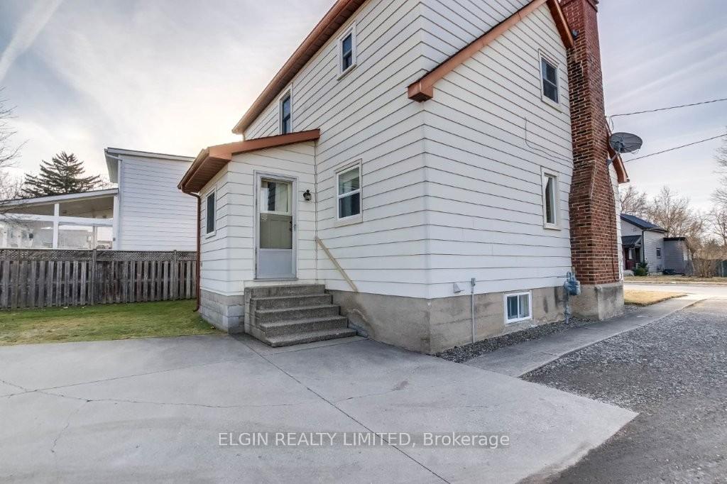 Photo 25 of 128 Myrtle Street, St. Thomas — HOMEH