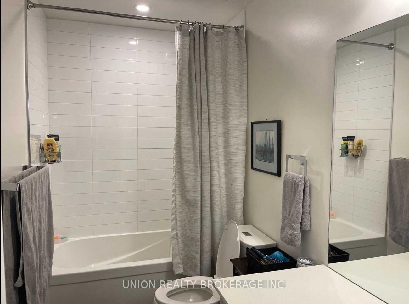 Photo 9 of Unit 307, 365 Beech Avenue, Toronto, The Beaches — HOMEH