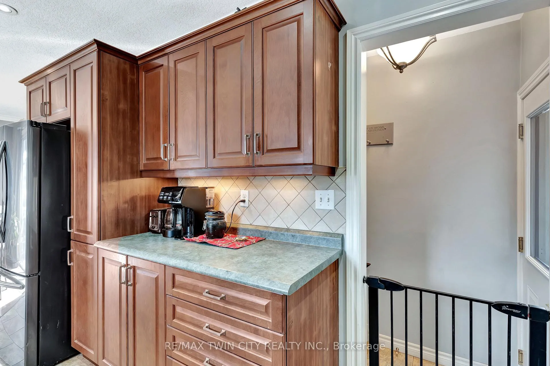 Photo 6 of 22 Victoria Street, North Dumfries — HOMEH