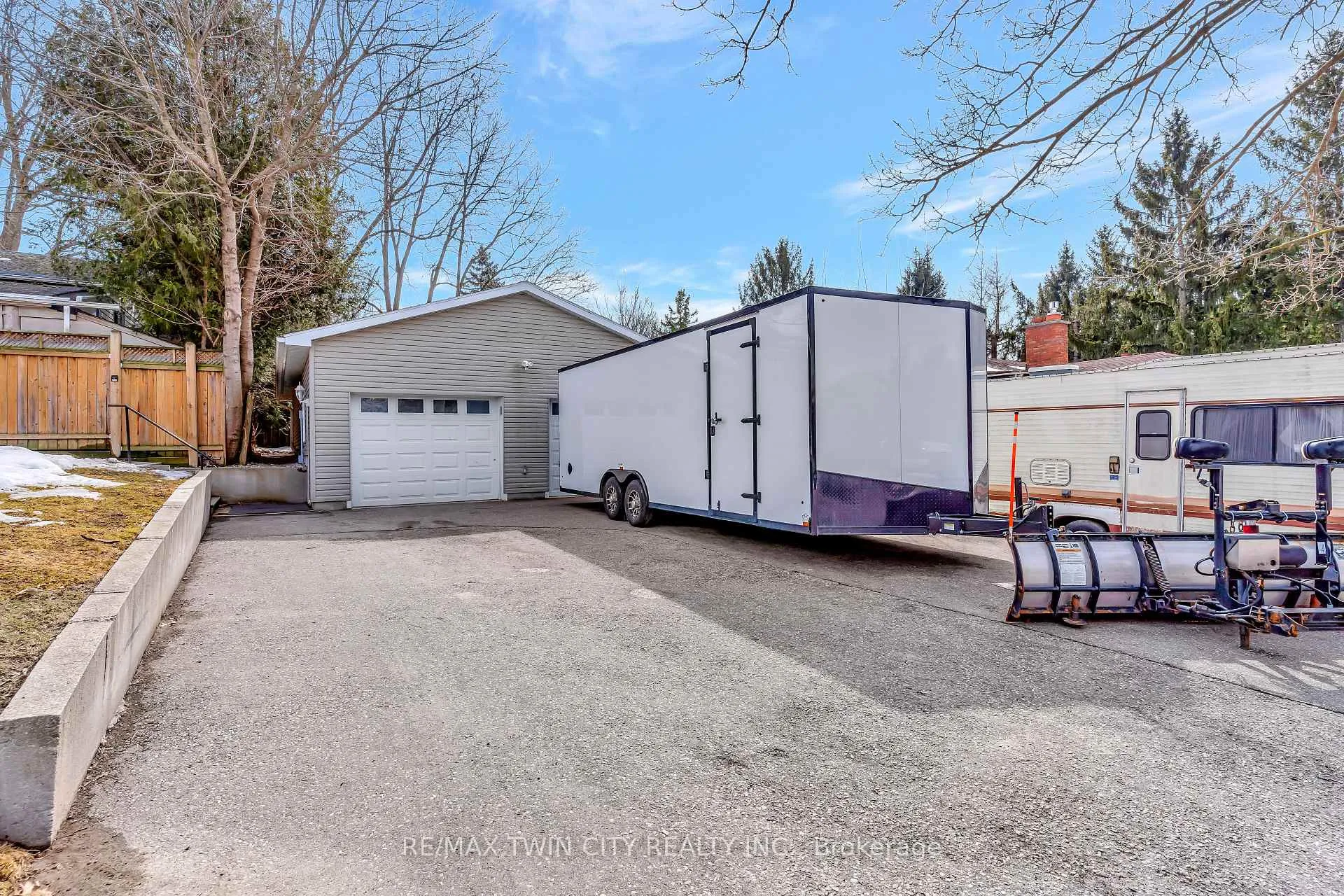 Photo 18 of 22 Victoria Street, North Dumfries — HOMEH