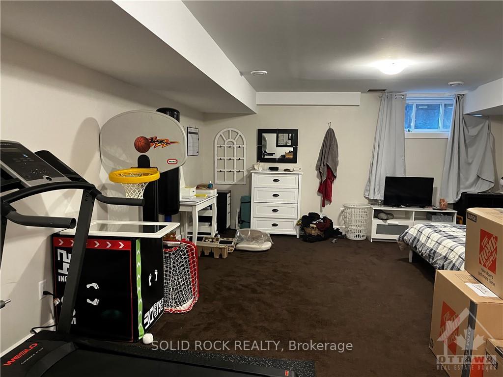 Photo 15 of 18 Antonakos Drive, Carleton Place — HOMEH