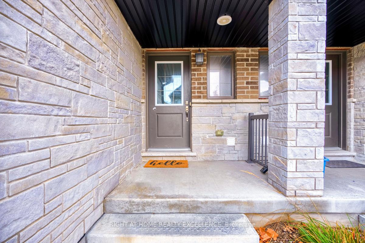 Photo 5 of 47 Fenside Street, Kitchener — HOMEH