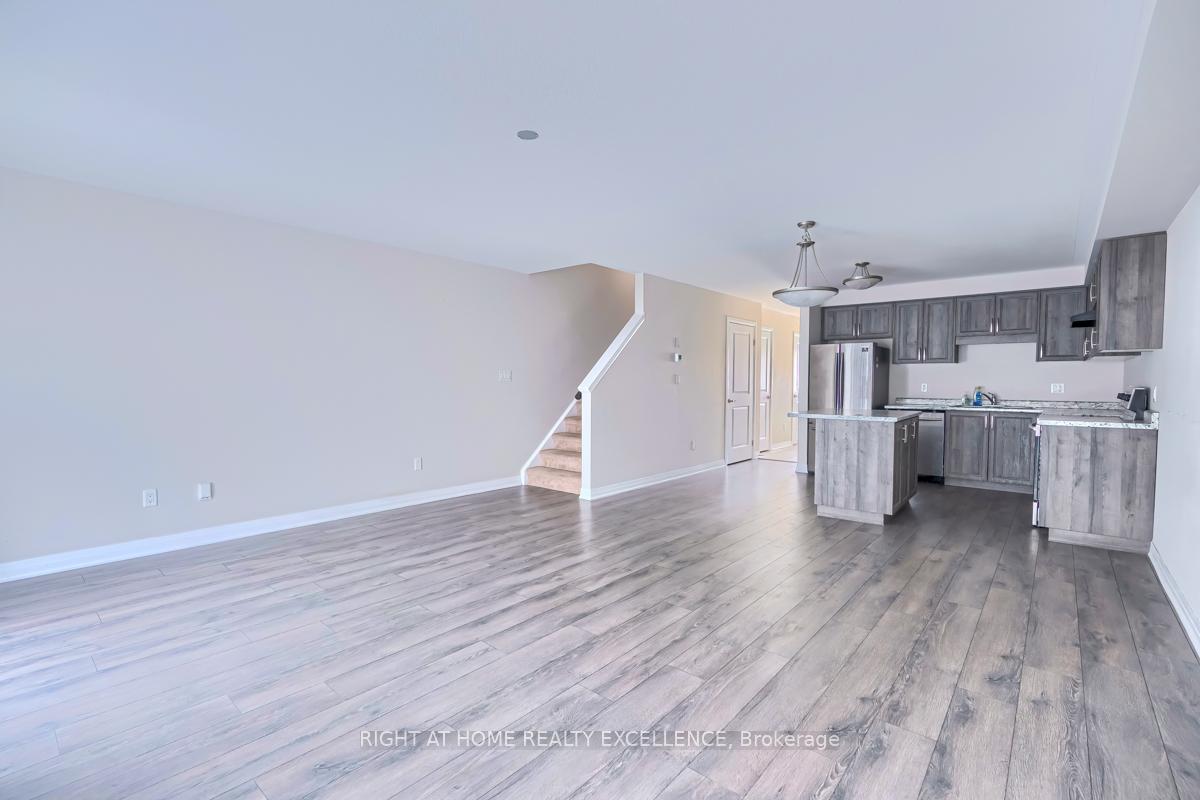 Photo 12 of 47 Fenside Street, Kitchener — HOMEH