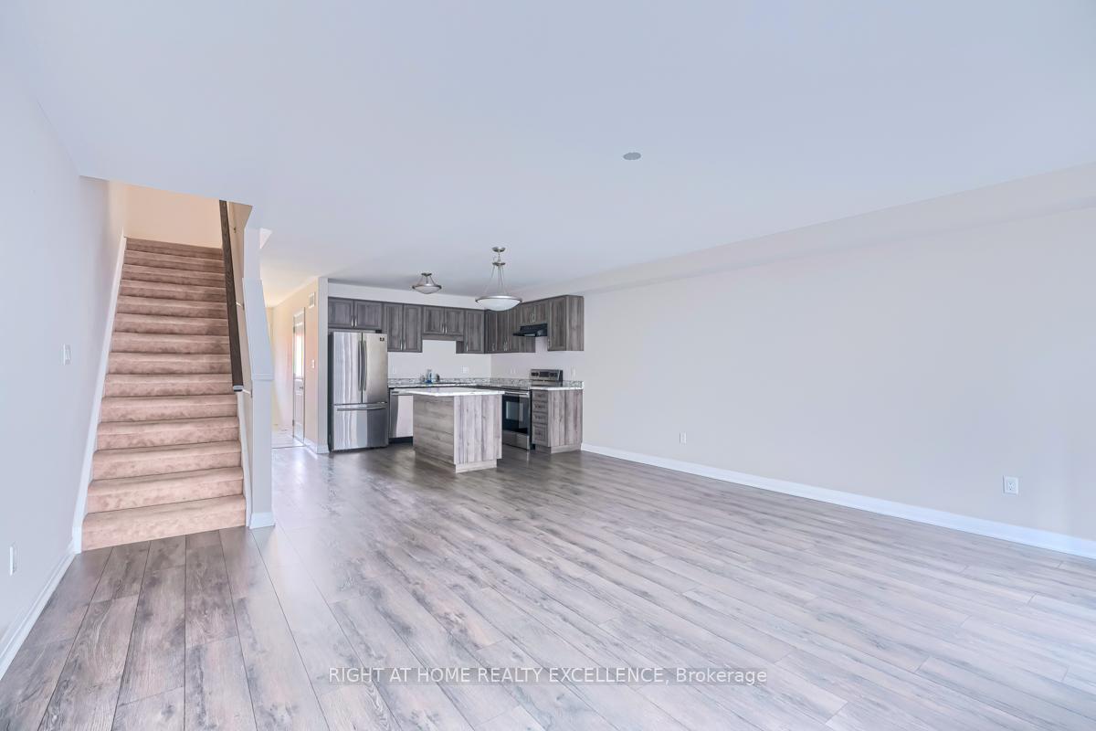 Photo 13 of 47 Fenside Street, Kitchener — HOMEH