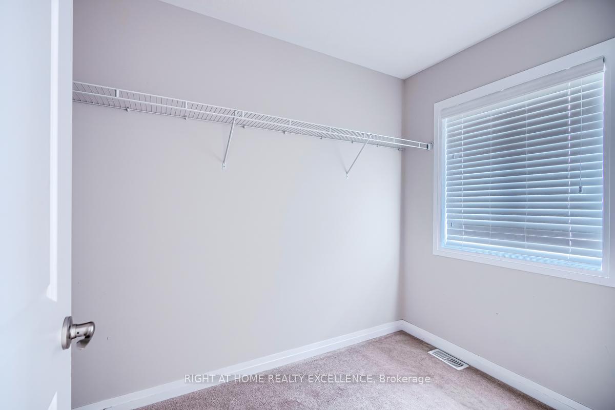 Photo 37 of 47 Fenside Street, Kitchener — HOMEH