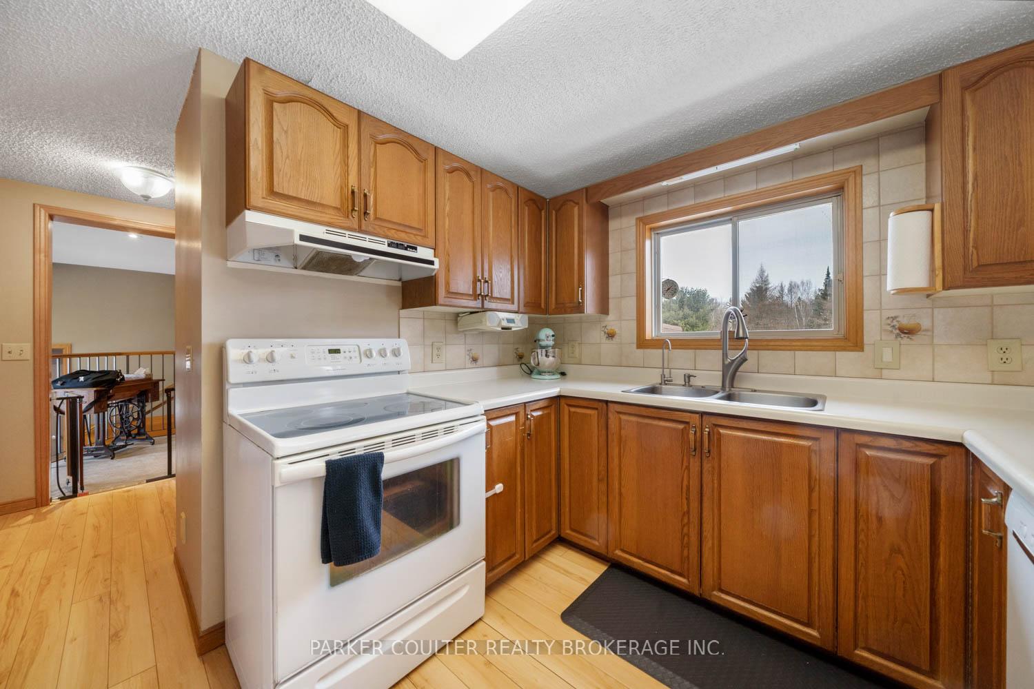 Photo 11 of 528 124 Highway, McDougall — HOMEH