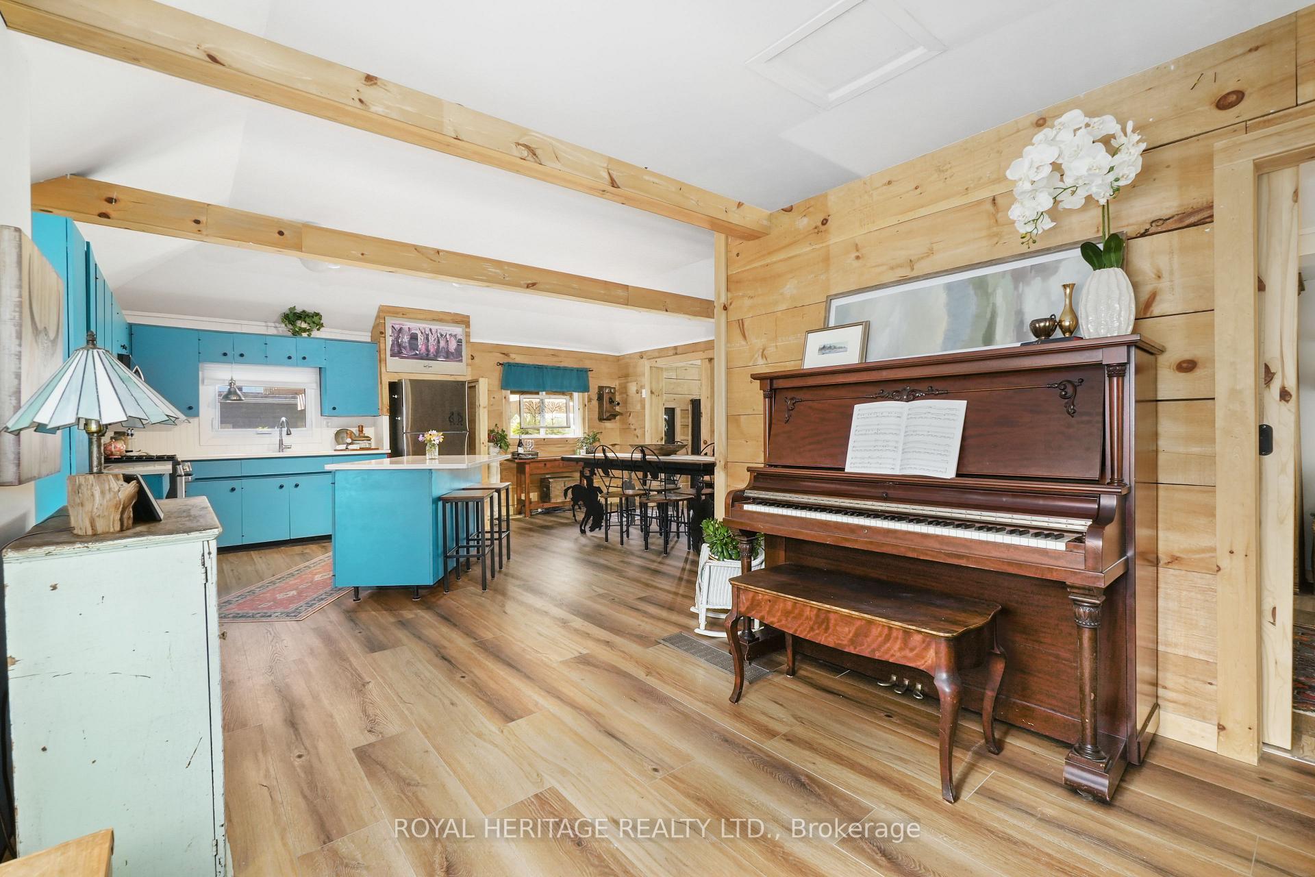 Photo 11 of 50 Willow Point Road, Brighton, Rural Brighton — HOMEH