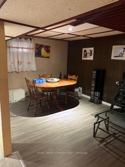 Photo 3 of 187 Park Row N, Hamilton, Crown Point — HOMEH