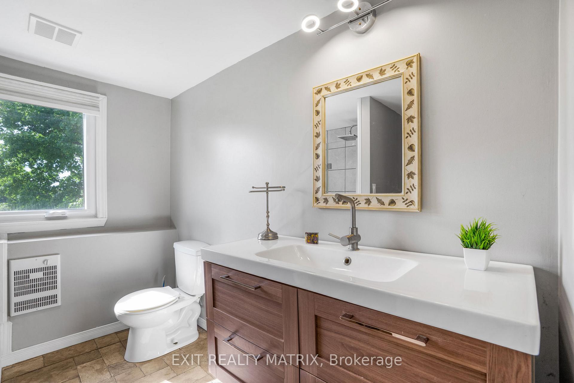 Photo 14 of 665 Greenlane Road, Champlain, Champlain Twp — HOMEH