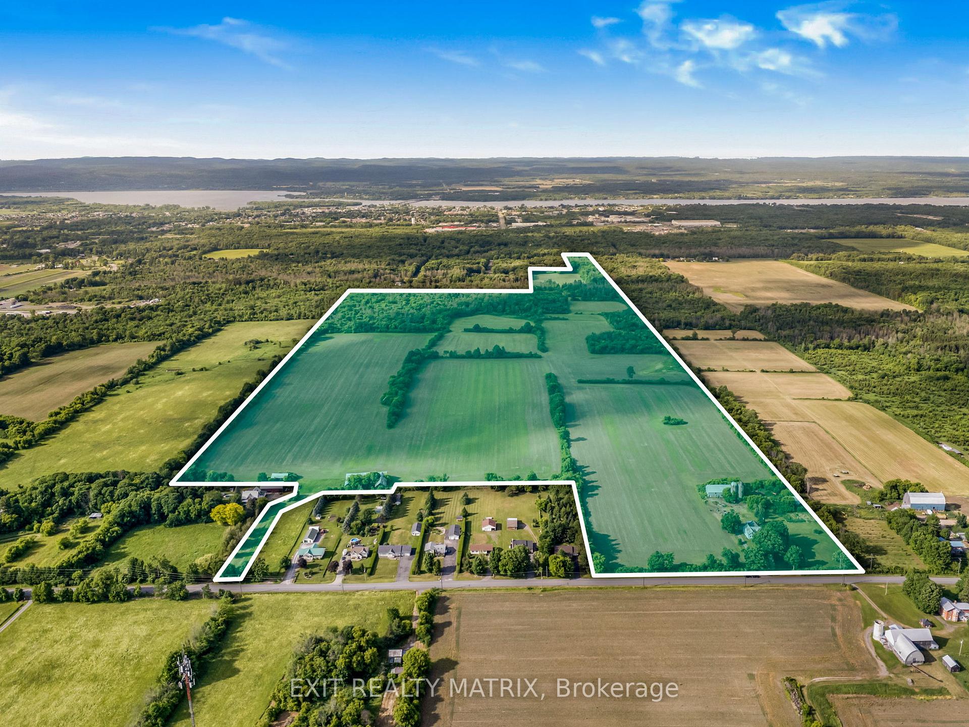 Photo 24 of 665 Greenlane Road, Champlain, Champlain Twp — HOMEH