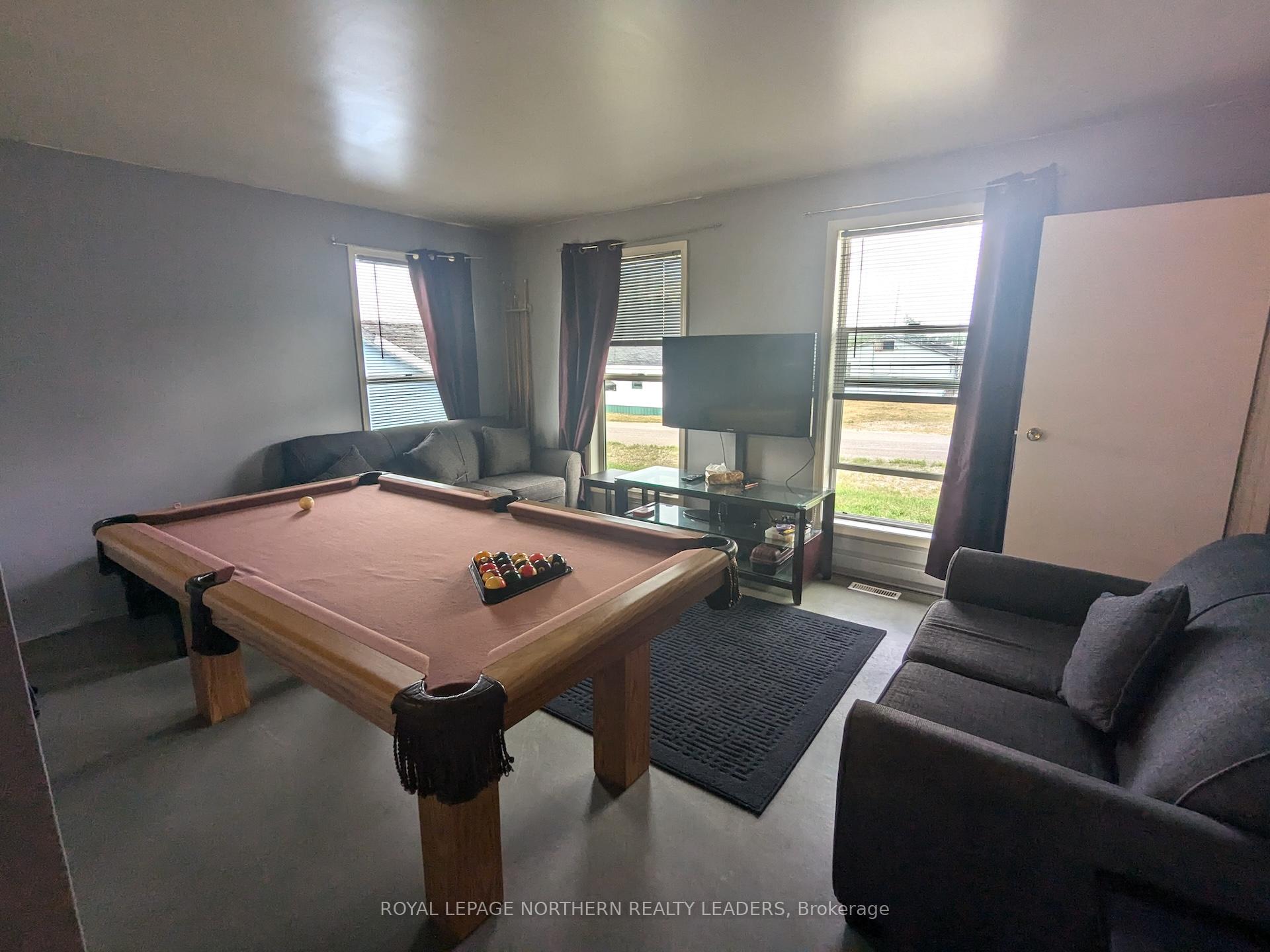 Photo 4 of 1533 Birch Crescent, Greenstone, West — HOMEH