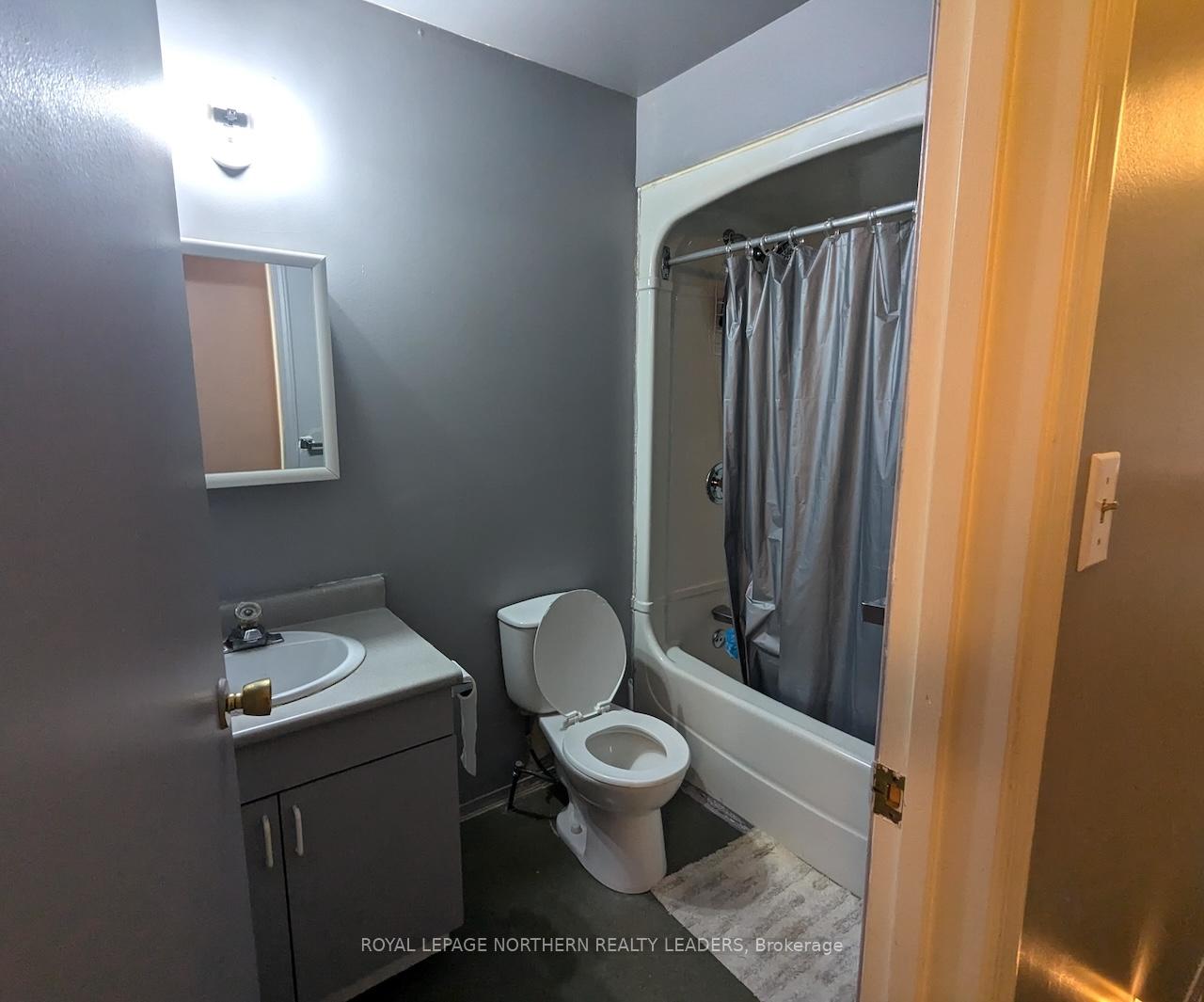Photo 8 of 1533 Birch Crescent, Greenstone, West — HOMEH