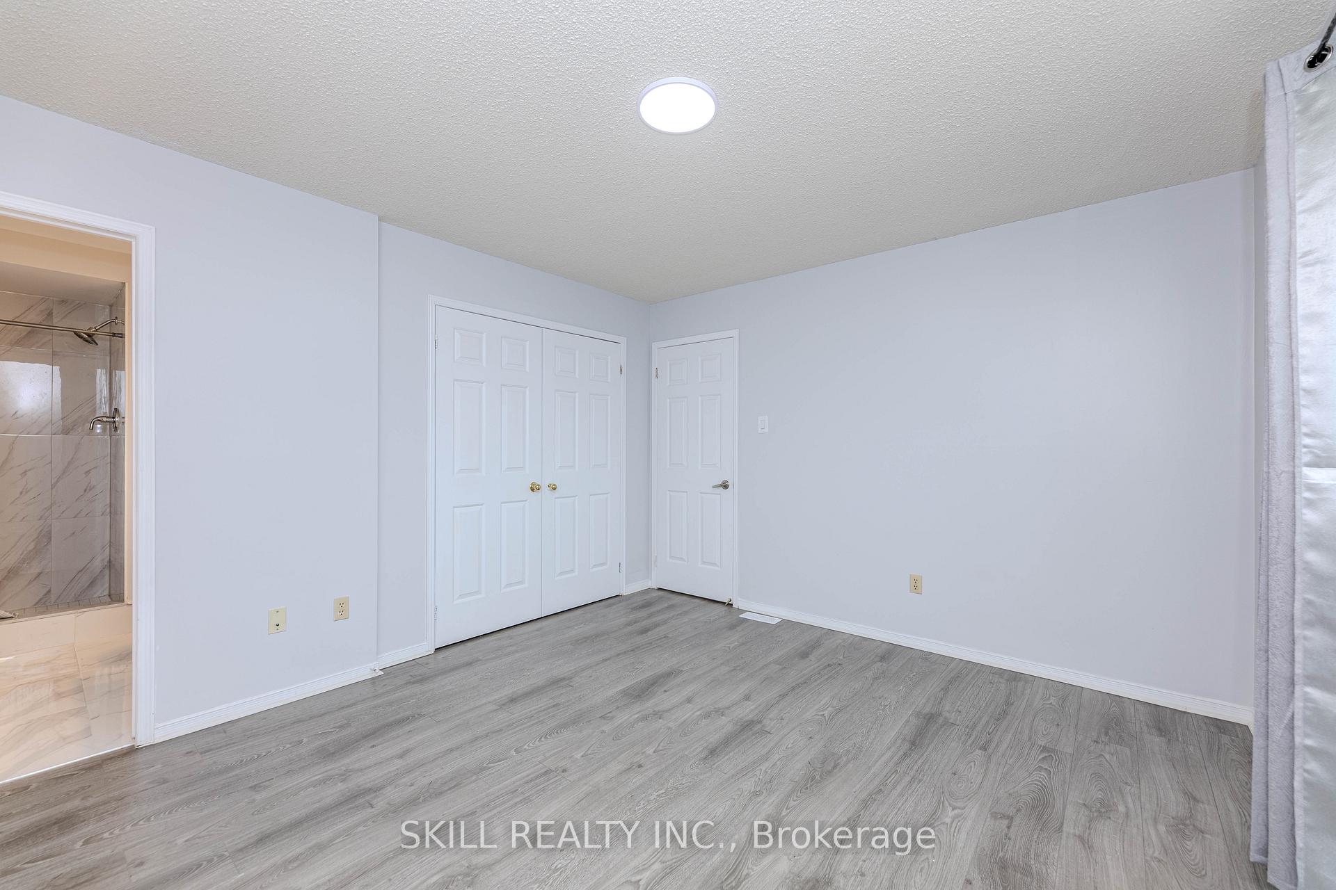 Photo 8 of 1 Nugent Court, Barrie, Northwest — HOMEH