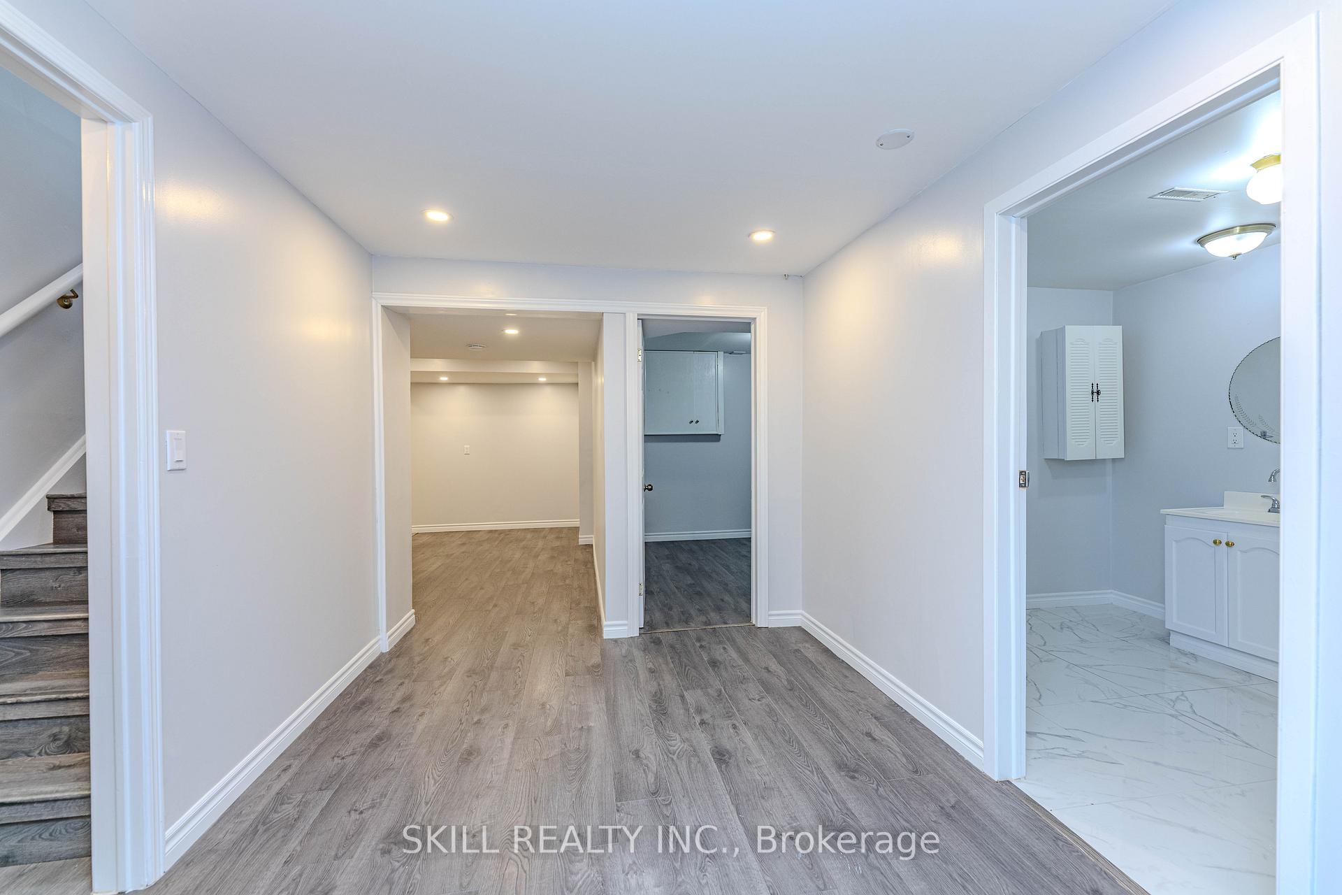 Photo 21 of 1 Nugent Court, Barrie, Northwest — HOMEH