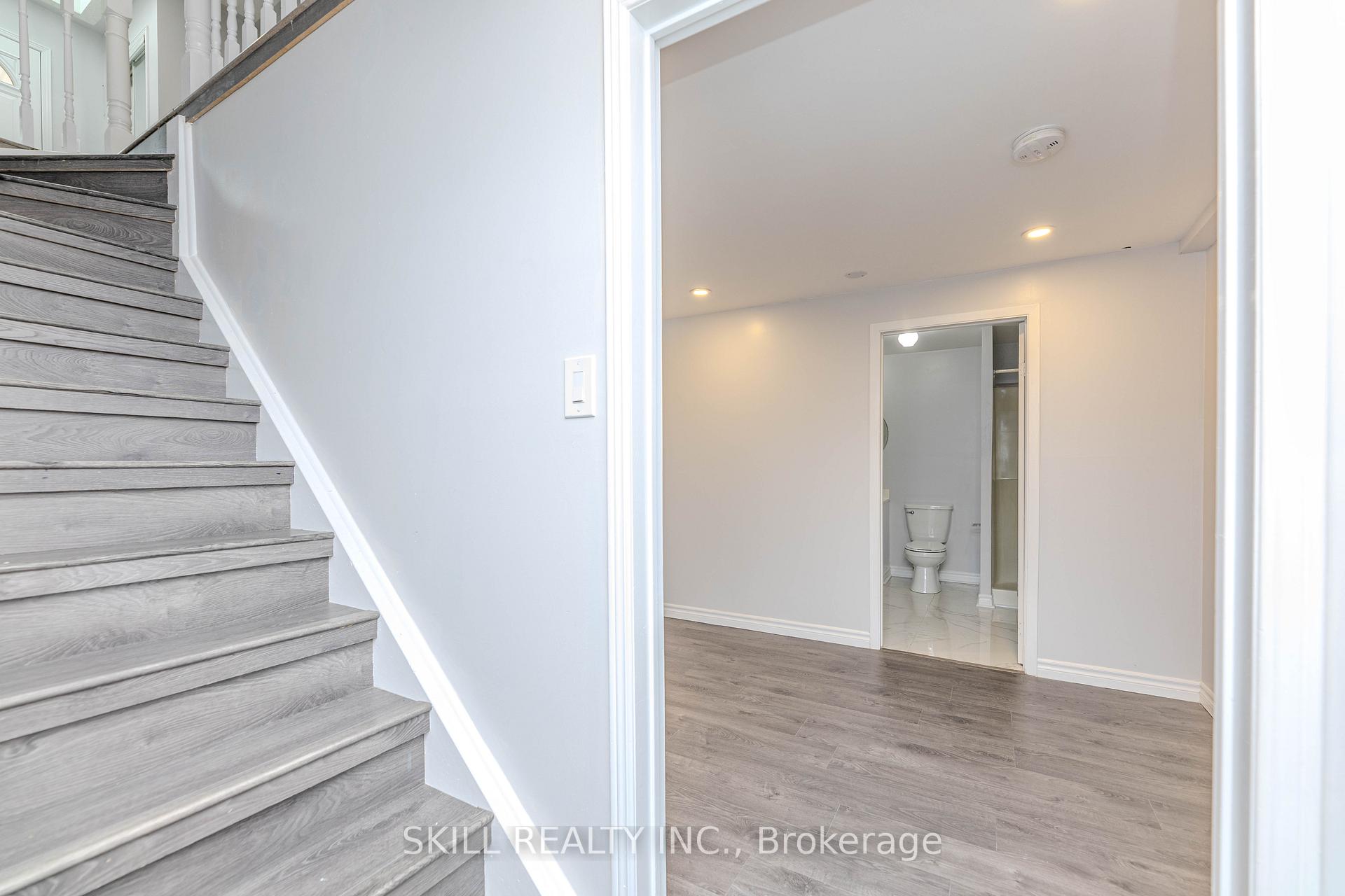 Photo 22 of 1 Nugent Court, Barrie, Northwest — HOMEH