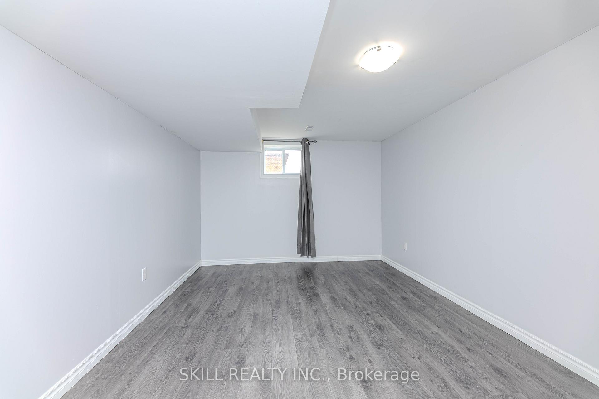 Photo 24 of 1 Nugent Court, Barrie, Northwest — HOMEH