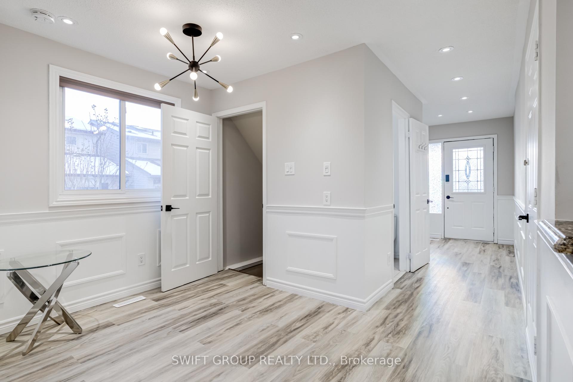 Photo 7 of 2 Buffalo Court, Hamilton, Stoney Creek Mountain — HOMEH