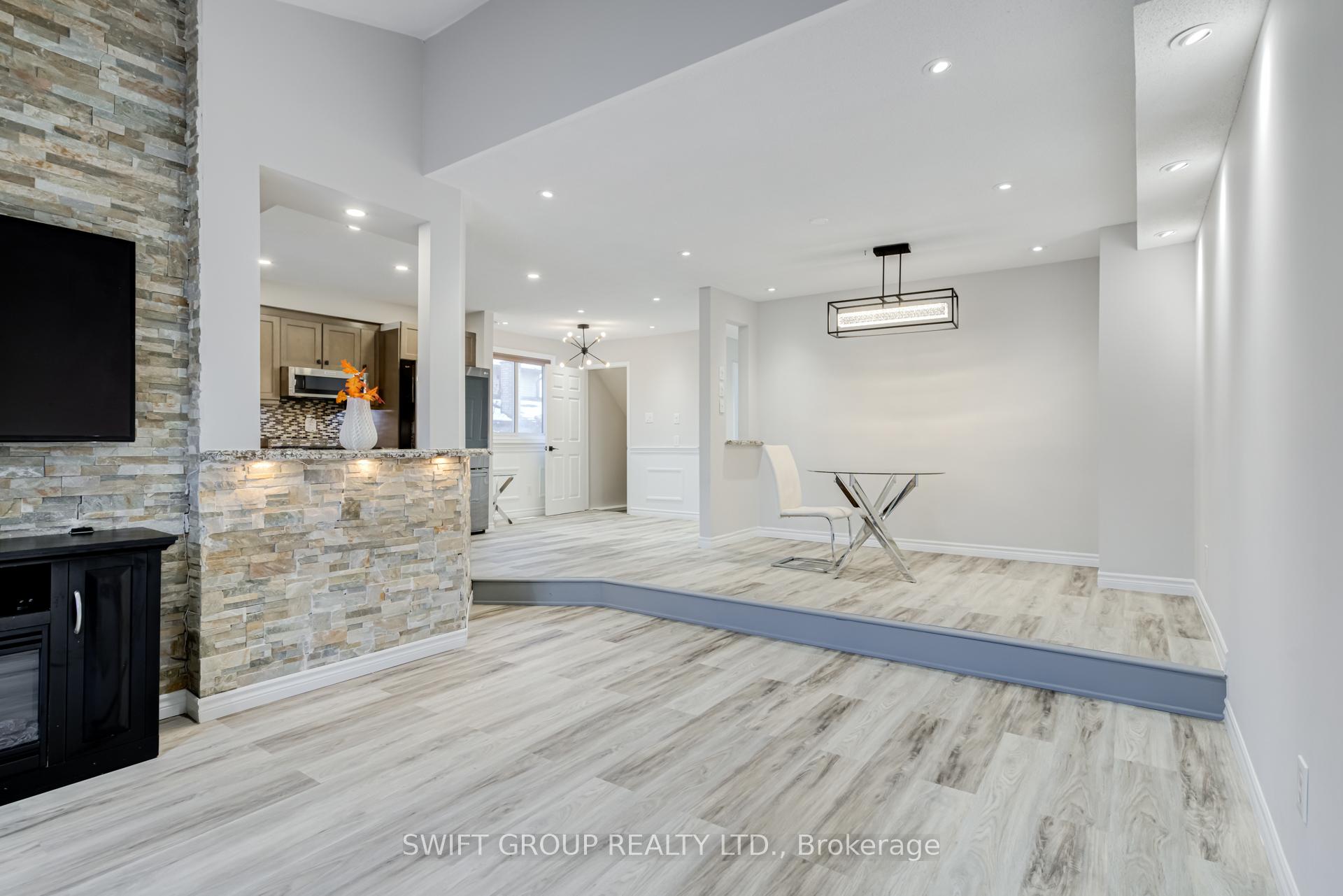 Photo 15 of 2 Buffalo Court, Hamilton, Stoney Creek Mountain — HOMEH
