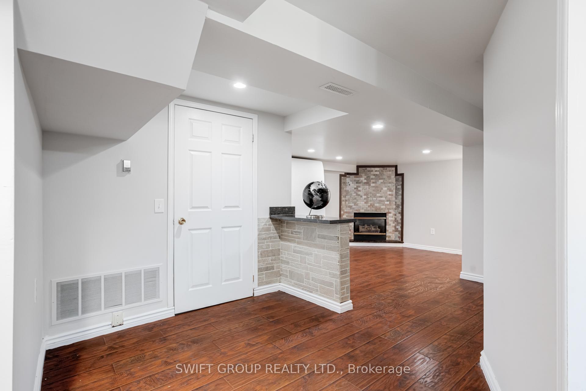 Photo 27 of 2 Buffalo Court, Hamilton, Stoney Creek Mountain — HOMEH