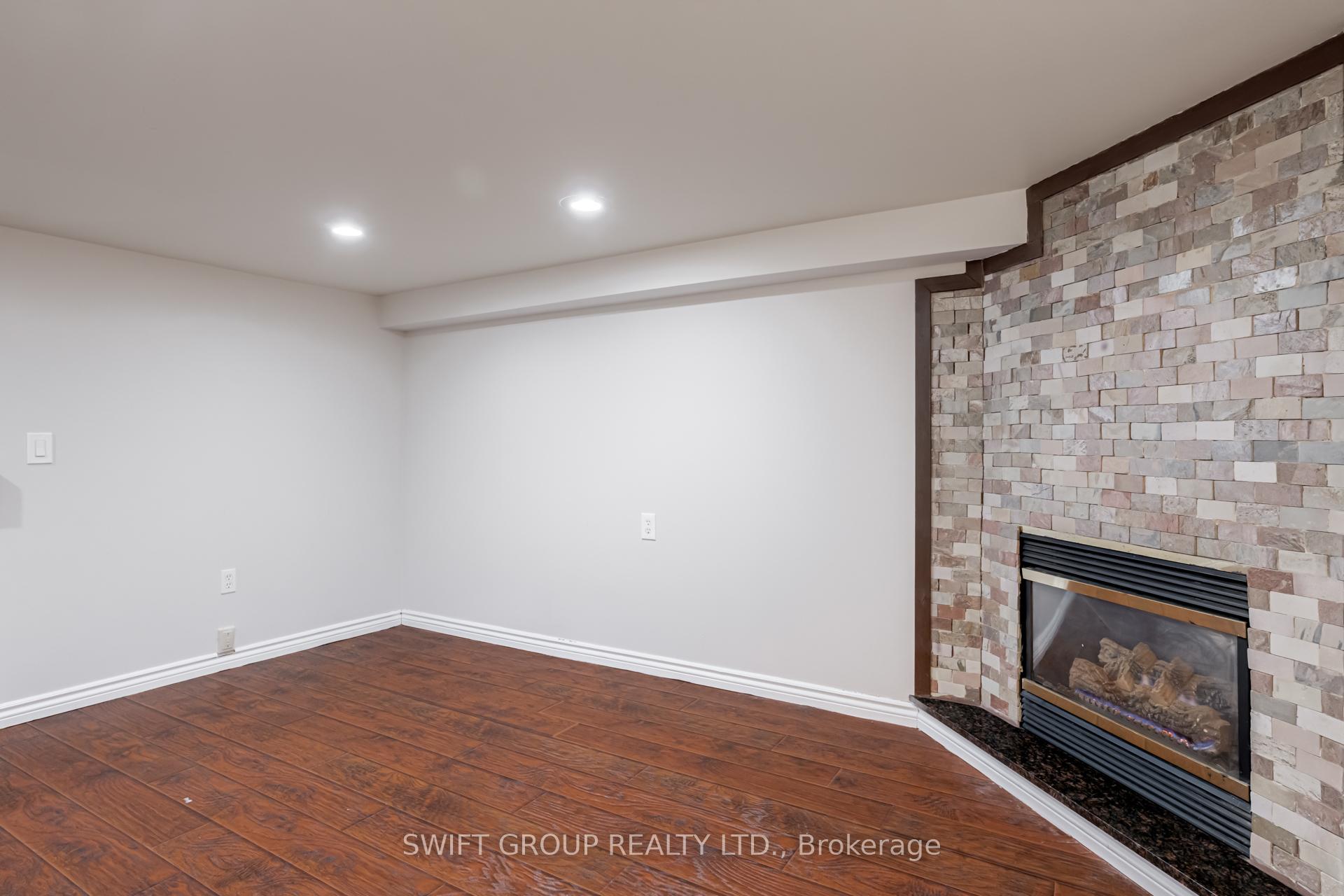 Photo 28 of 2 Buffalo Court, Hamilton, Stoney Creek Mountain — HOMEH