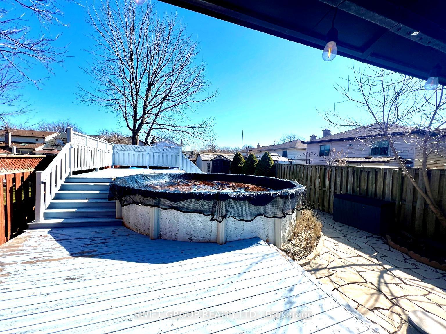 Photo 37 of 2 Buffalo Court, Hamilton, Stoney Creek Mountain — HOMEH