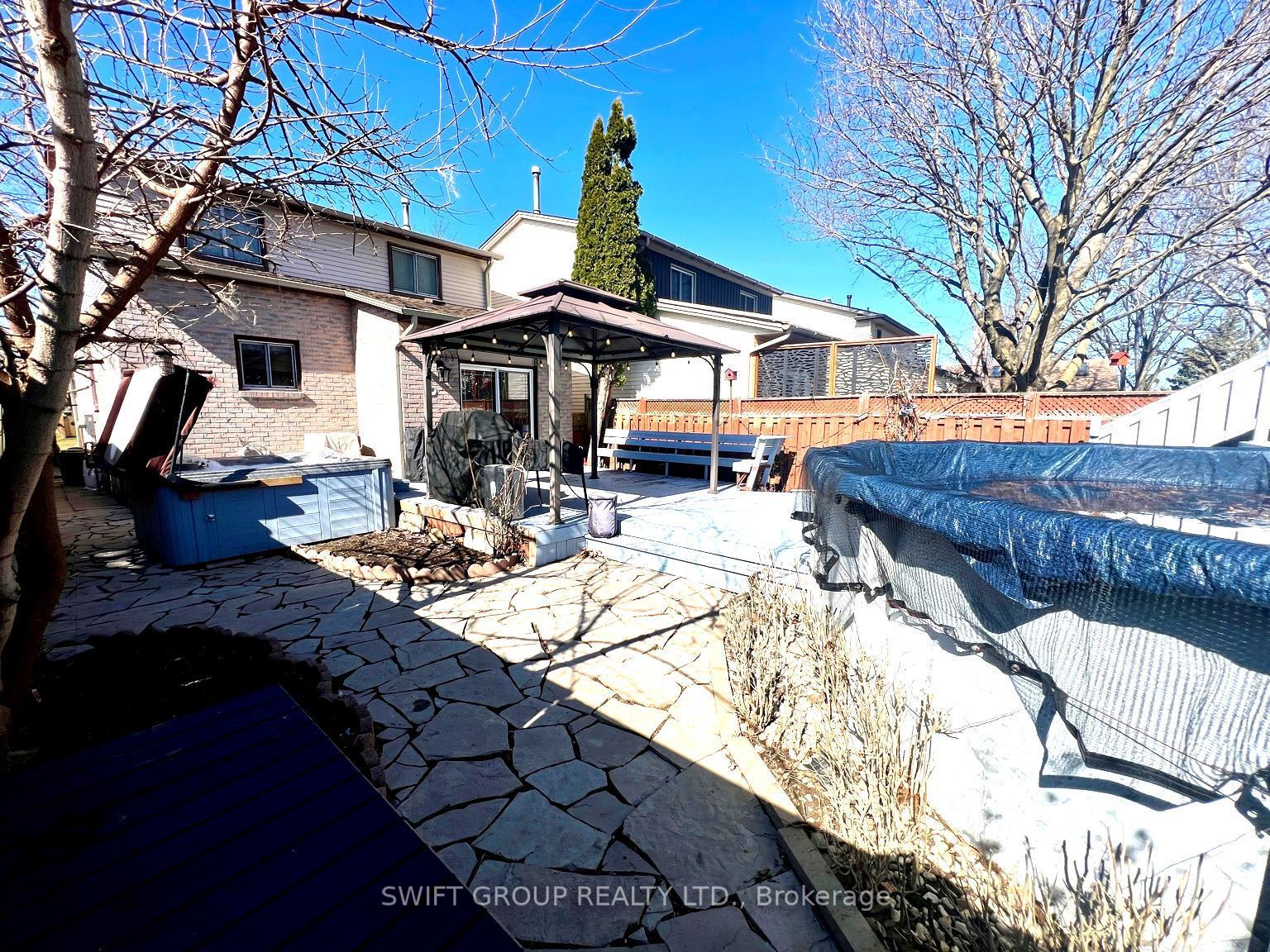 Photo 40 of 2 Buffalo Court, Hamilton, Stoney Creek Mountain — HOMEH