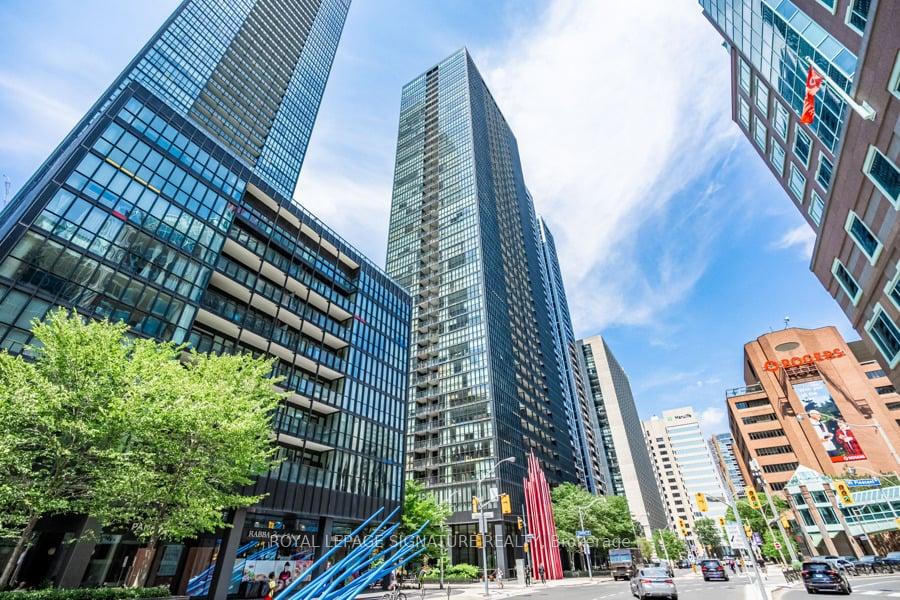 Photo 1 of Unit 3310, 110 Charles Street E, Toronto, Church-Yonge Corridor — HOMEH