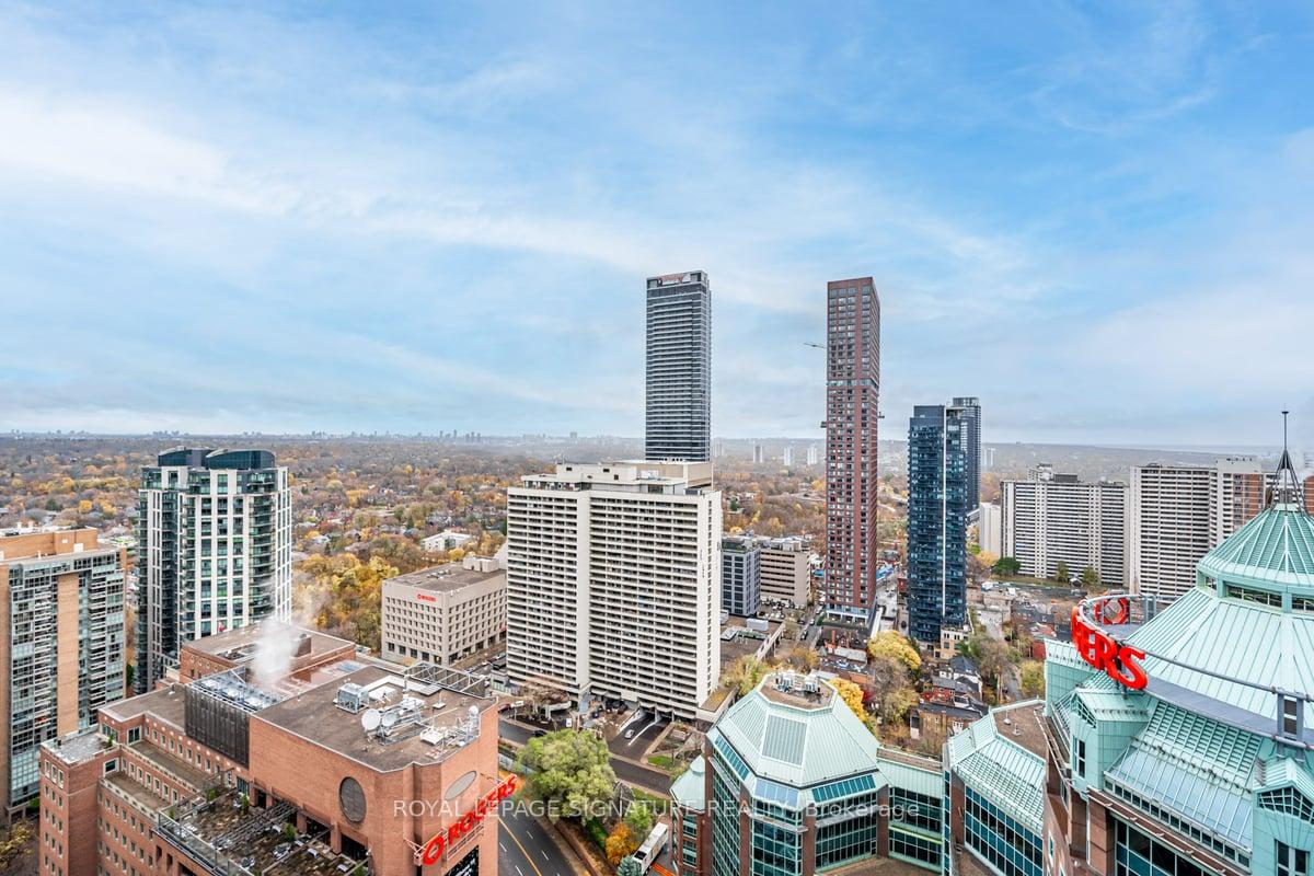 Photo 17 of Unit 3310, 110 Charles Street E, Toronto, Church-Yonge Corridor — HOMEH