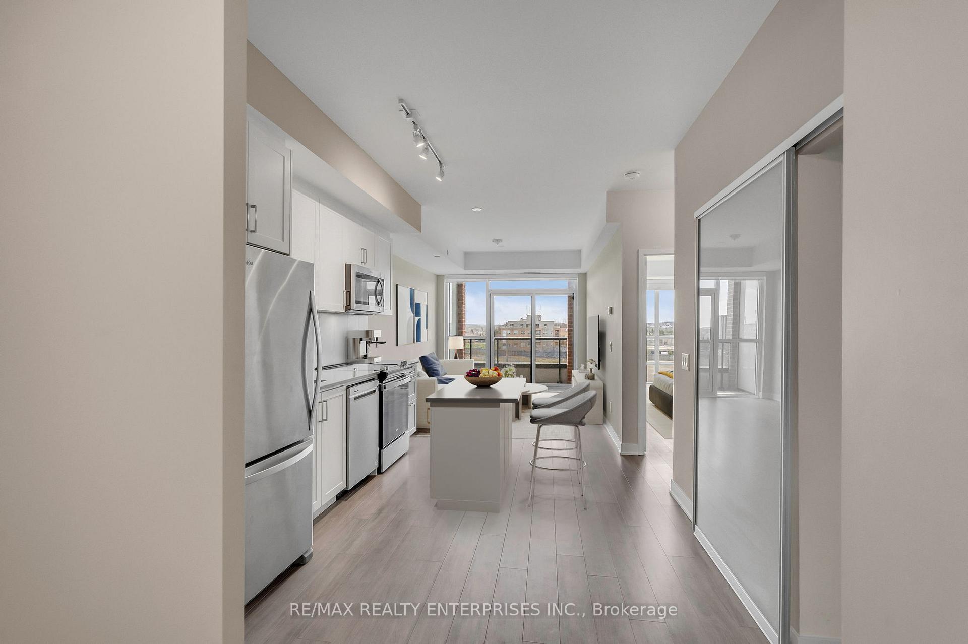 Photo 1 of Unit 320, 681 Yonge Street, Barrie, Painswick South — HOMEH