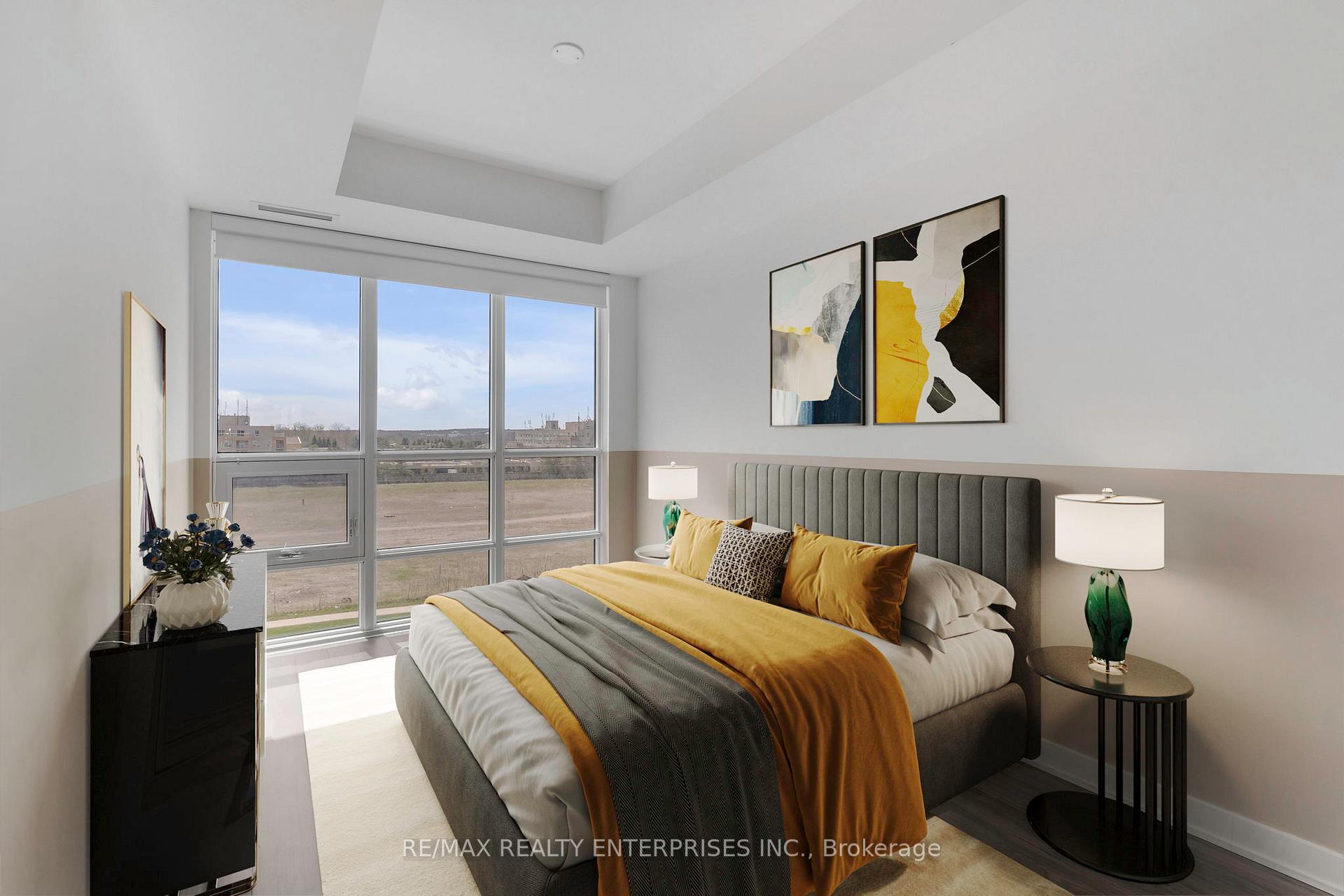 Photo 4 of Unit 320, 681 Yonge Street, Barrie, Painswick South — HOMEH
