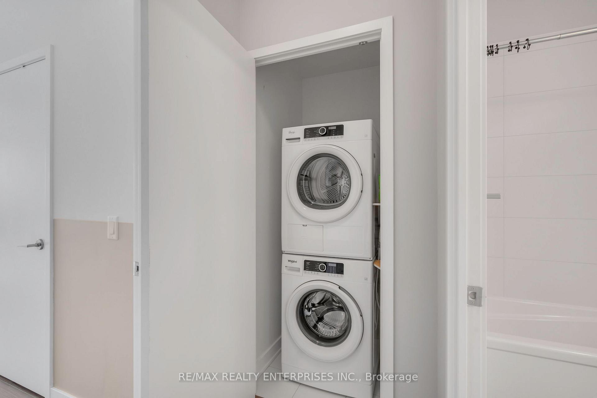 Photo 10 of Unit 320, 681 Yonge Street, Barrie, Painswick South — HOMEH
