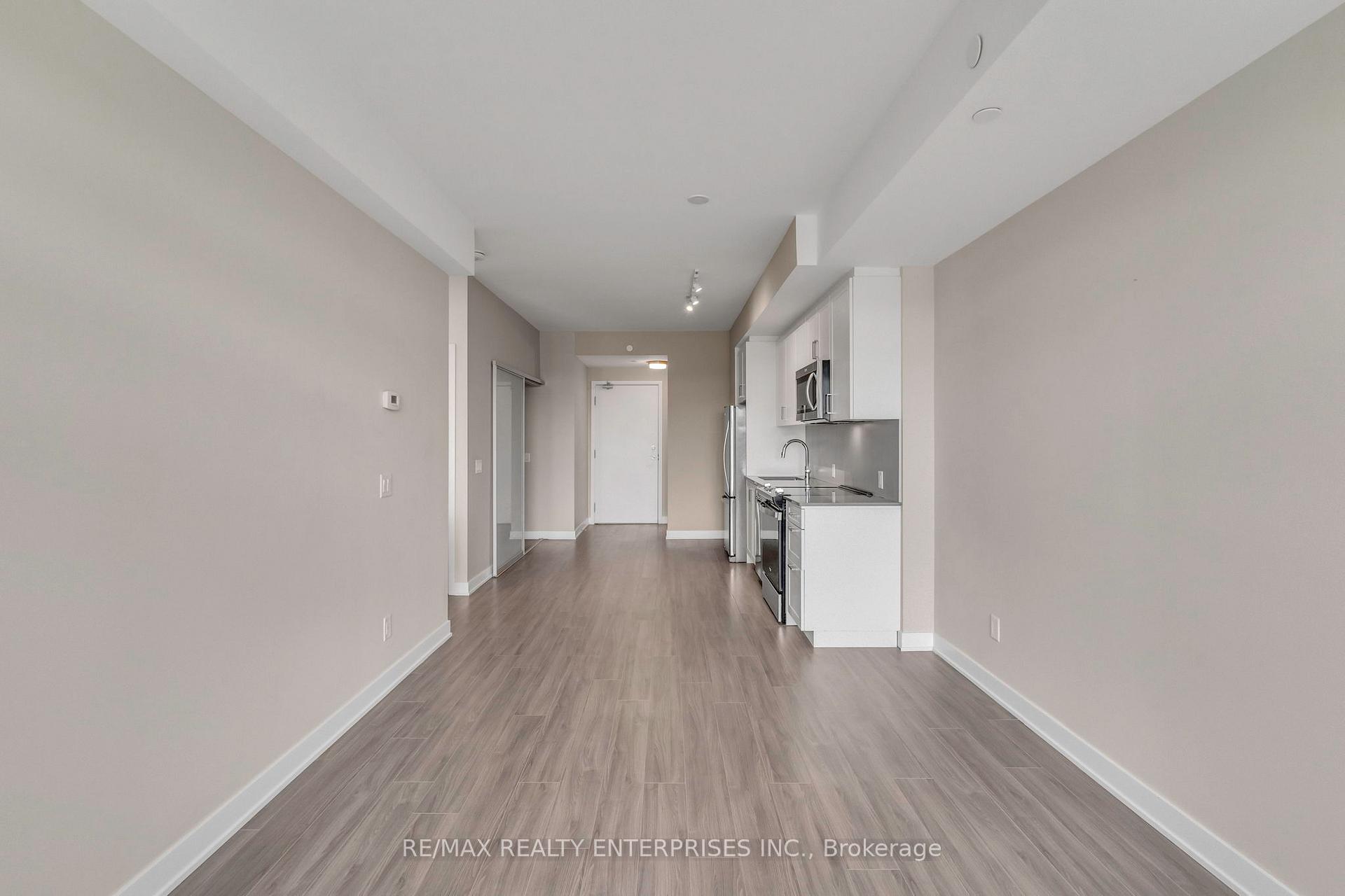 Photo 11 of Unit 320, 681 Yonge Street, Barrie, Painswick South — HOMEH