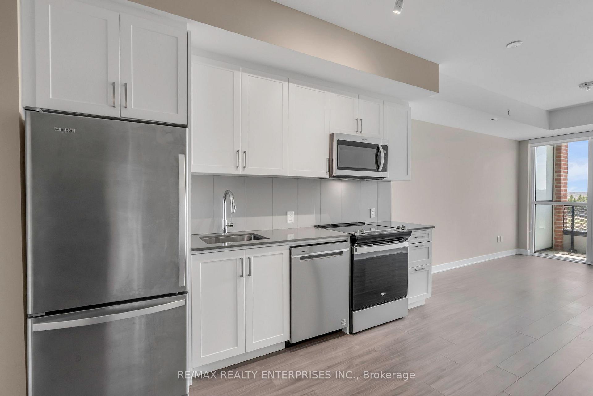 Photo 21 of Unit 320, 681 Yonge Street, Barrie, Painswick South — HOMEH