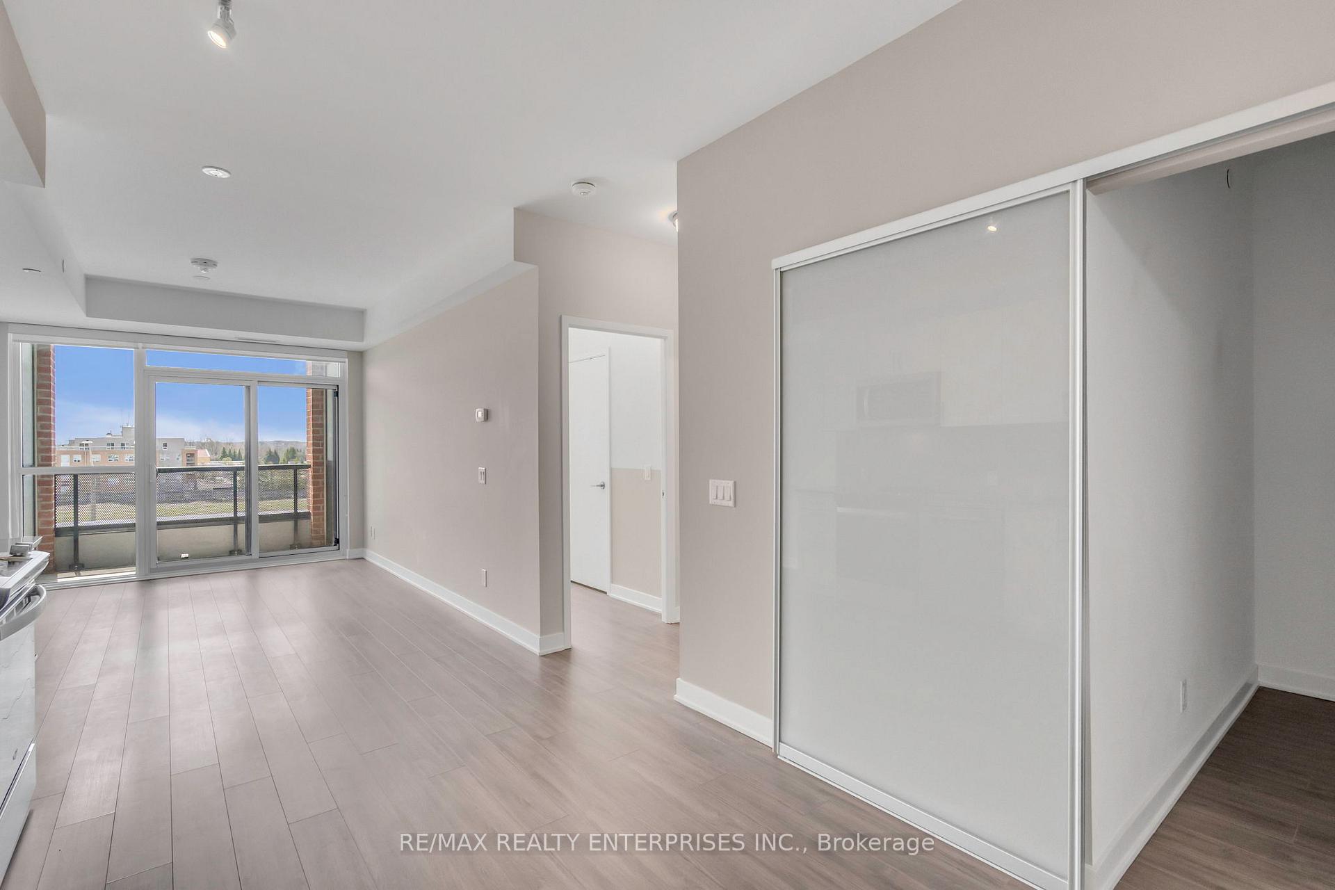 Photo 24 of Unit 320, 681 Yonge Street, Barrie, Painswick South — HOMEH