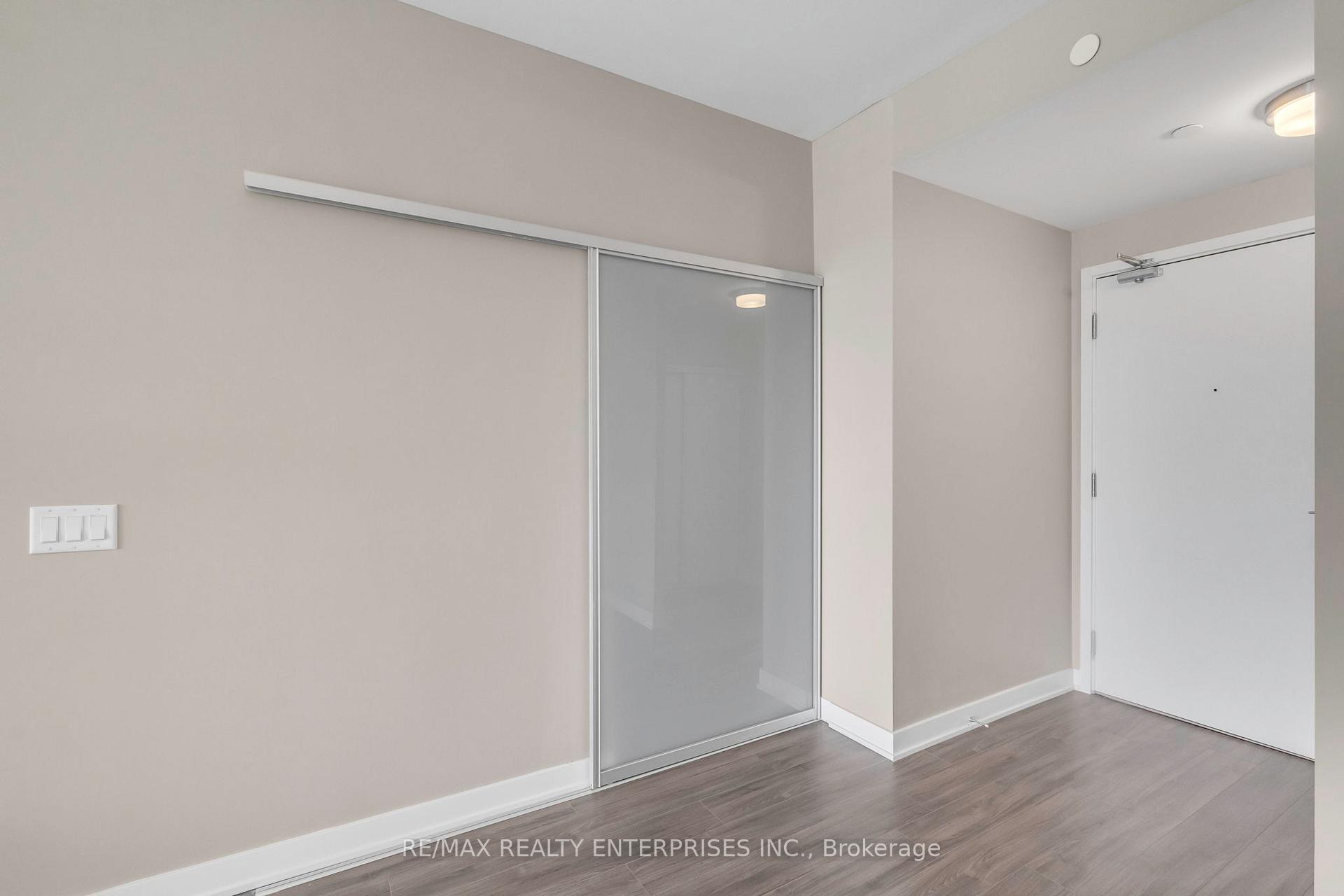 Photo 33 of Unit 320, 681 Yonge Street, Barrie, Painswick South — HOMEH