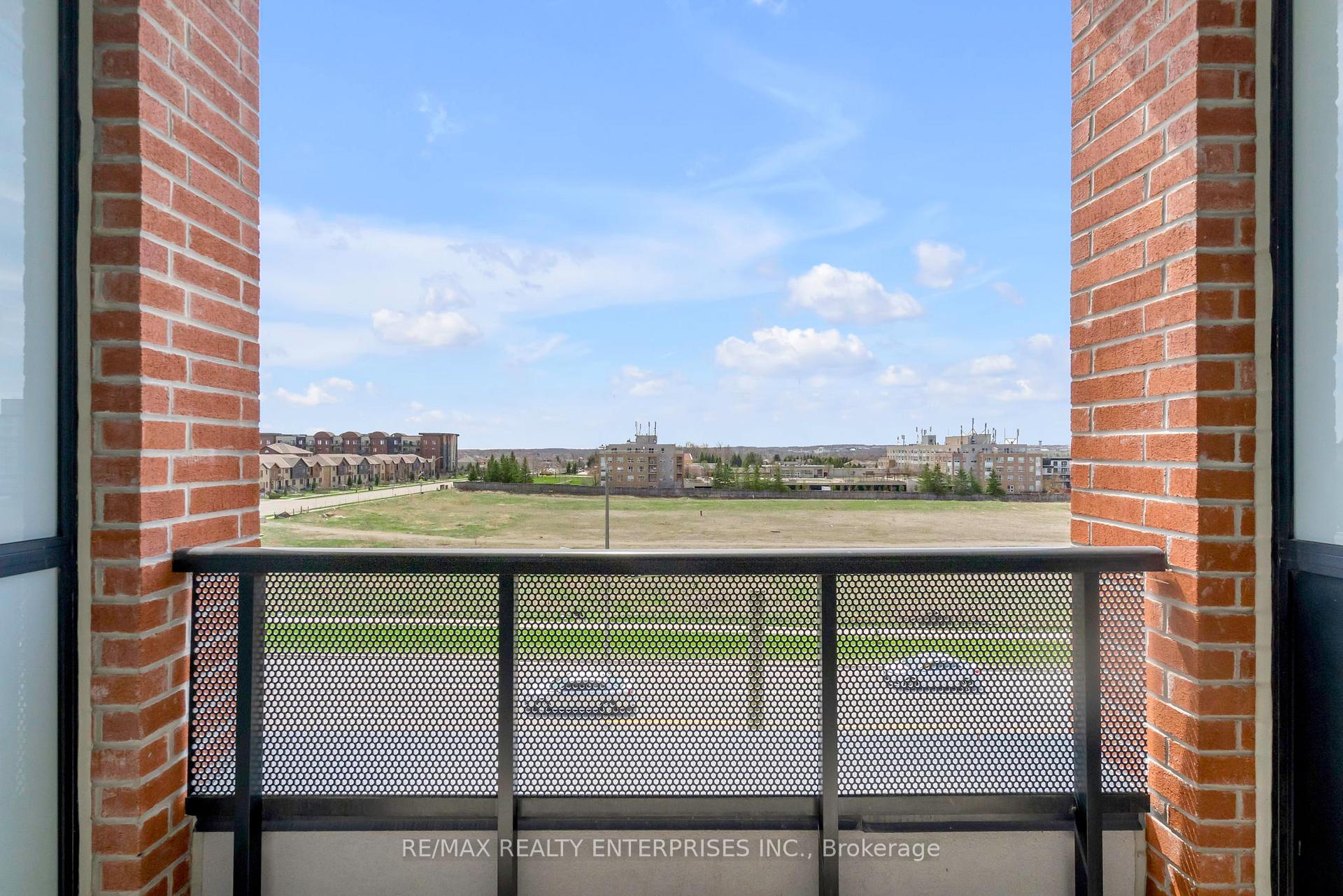 Photo 37 of Unit 320, 681 Yonge Street, Barrie, Painswick South — HOMEH