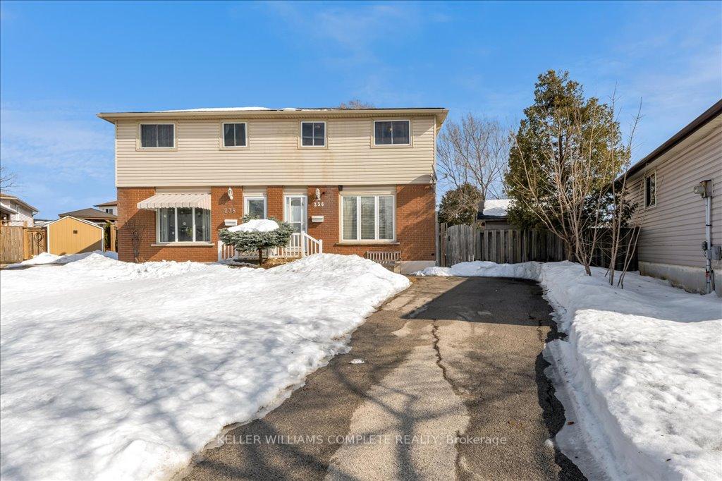 Front of 236 Lawnhurst Court
